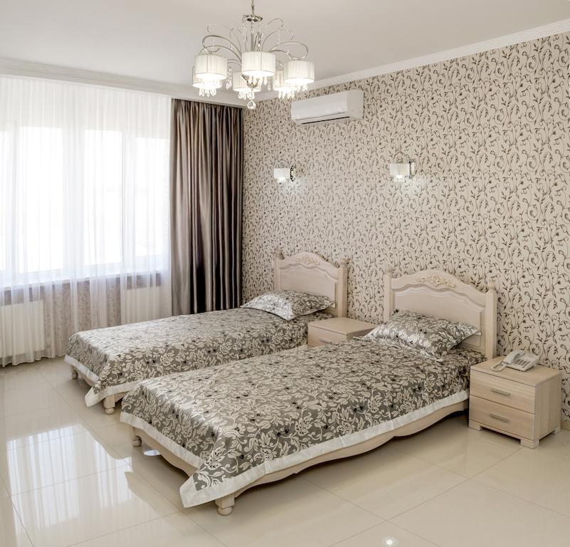 קמיאנסקה Hotel Premier חדר תמונה
