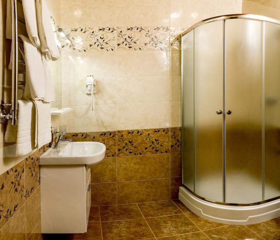 קמיאנסקה Hotel Premier חדר תמונה
