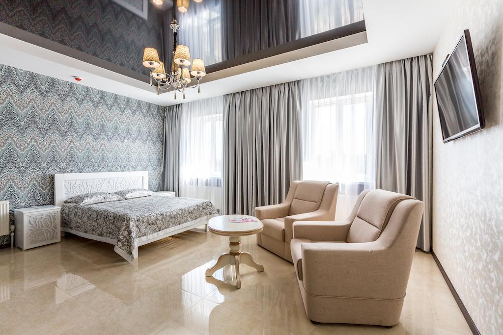 קמיאנסקה Hotel Premier חדר תמונה